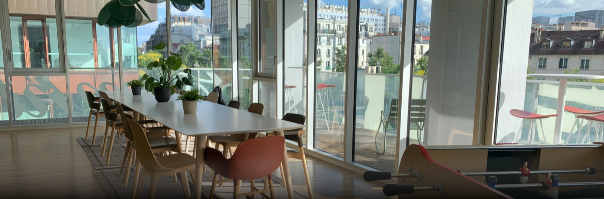 dnd-contact-visuel-hero-paris